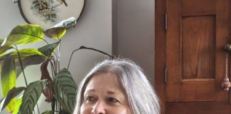 Mercedes Ruisánchez faise cola I Beca Rosario Acuña pa muyeres escritores de la Residencia Lliteraria Xixón